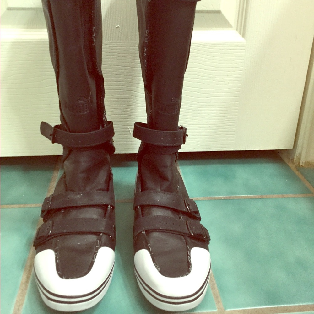 Puma boots